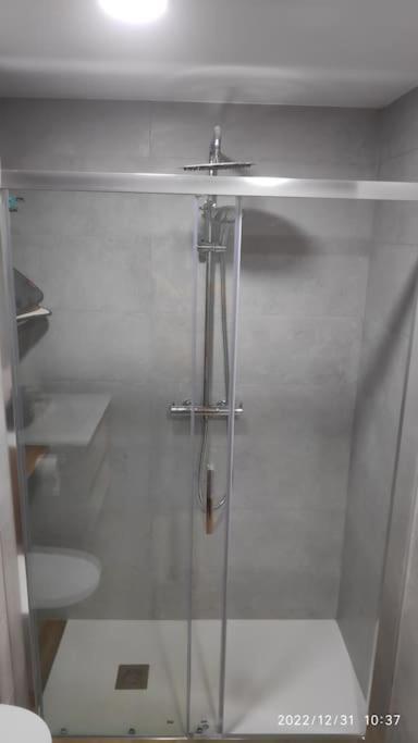 Precioso Apartamento Con Magnifico Patio. Сан Фелиу де Льобрегат Екстериор снимка